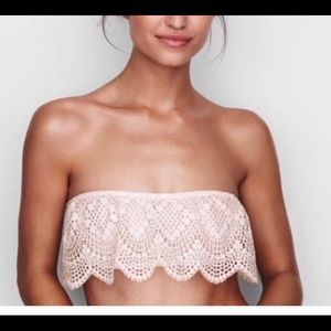 NWOT Victoria's Secret Strapless Small bandeaus